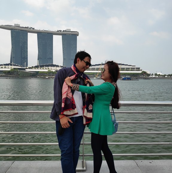 Meet your Posher, Lim - Picture 1 of 1